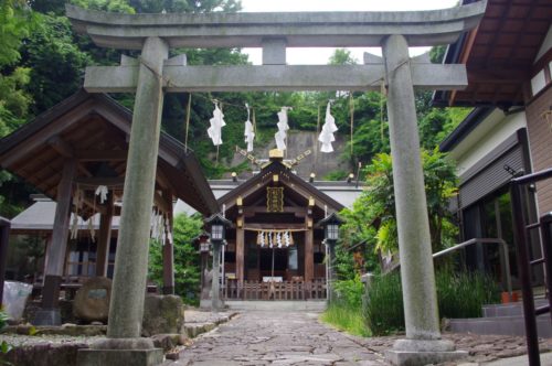 新羽杉山神社 / 神奈川県横浜市